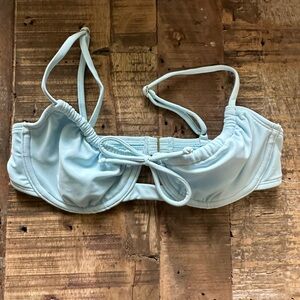 NWOT xhilaration bikini top w/ underwire